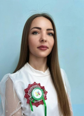 Старший воспитатель Слинько Карина Юрьевна Старший воспитатель Слинько Карина Юрьевна